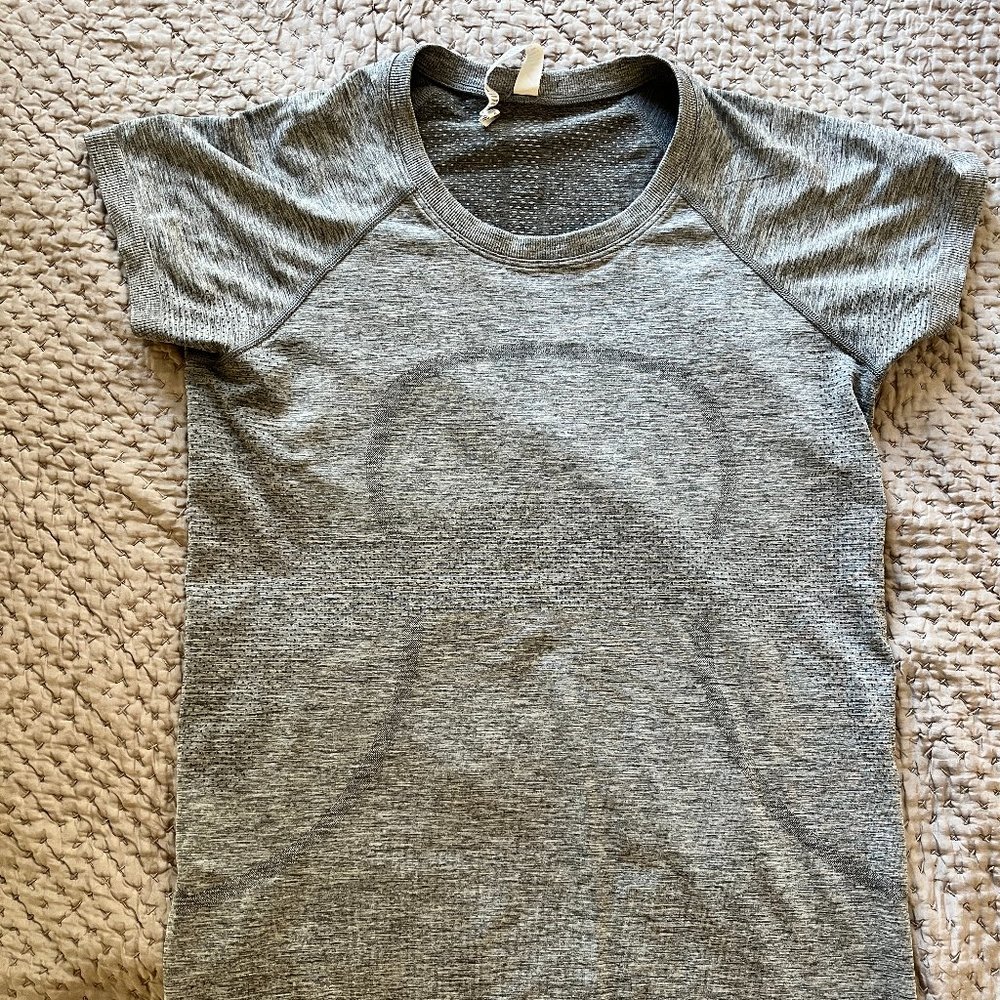 Lululemon Swiftly Tech Short Sleeve